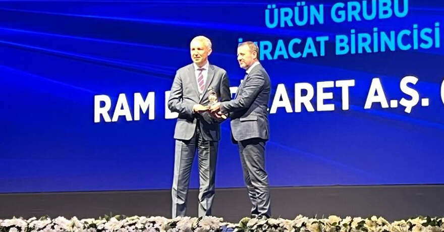 Otokar, Türkiye’nin savunma sanayii kara araçları ürün grubu ihracat birincisi oldu